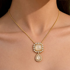 Pearl Grace Pendant Set
