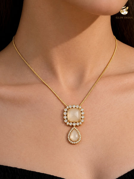 Pearl Grace Pendant Set