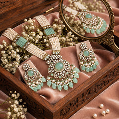 Mint Meher Kundan Pearl Necklace Set