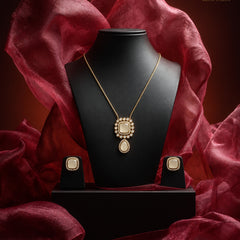Pearl Grace Pendant Set