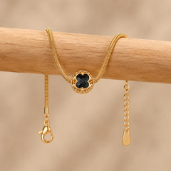 Midnight Clover Elegance Bracelet