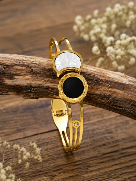 Luna Noir Mother-of-Pearl Bracelet
