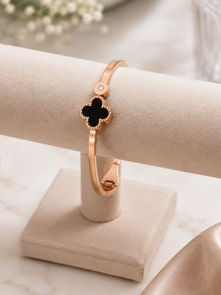 Rose Gold Black Clover Charm Bracelet