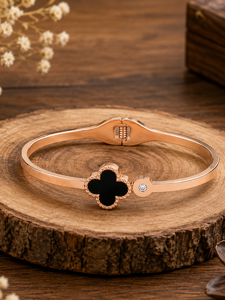 Rose Gold Black Clover Charm Bracelet