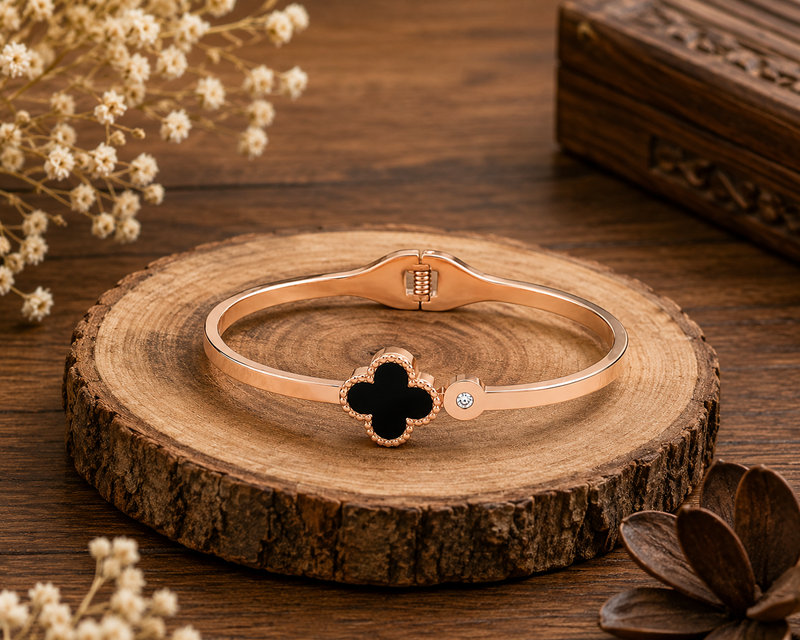 Rose Gold Black Clover Charm Bracelet