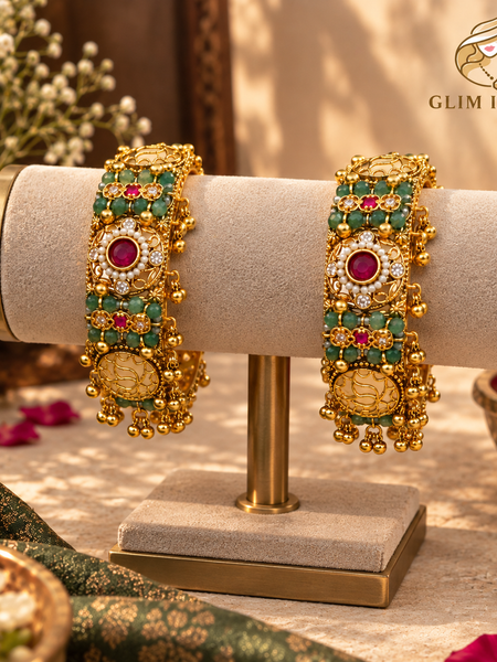 Rajwadi Gulnaar Pearl Ghungroo Bangles