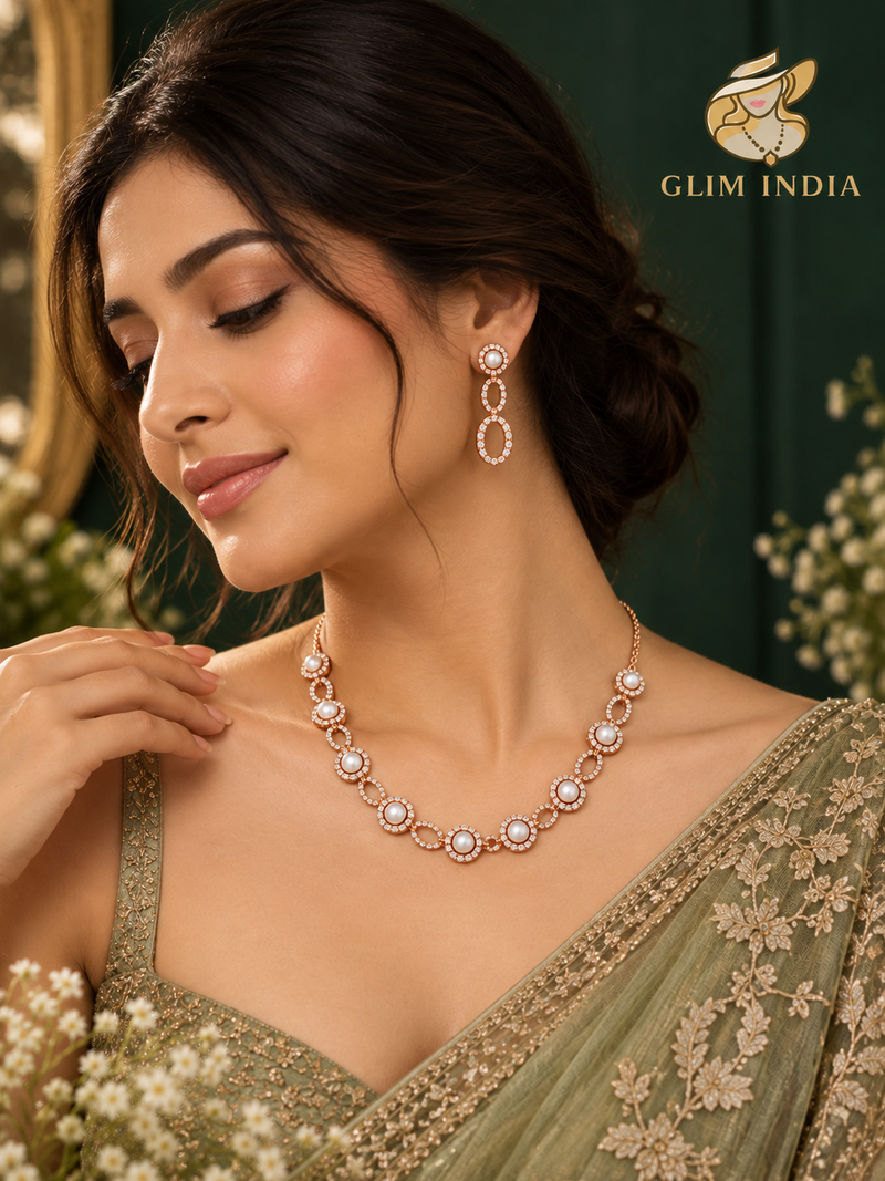 Rosé Pearl Halo Necklace Set