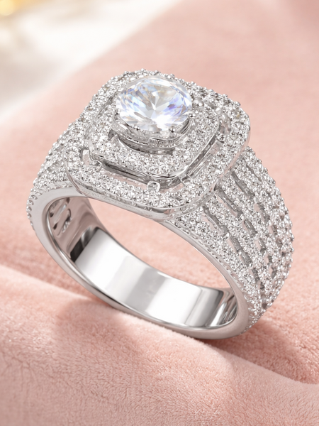 Crystal Halo Statement Ring with Multi-Layer Sparkle Design
