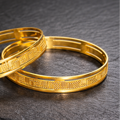 Textured Classic Bangles with Minimalist Pattern Design