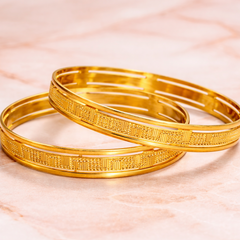 Textured Classic Bangles with Minimalist Pattern Design