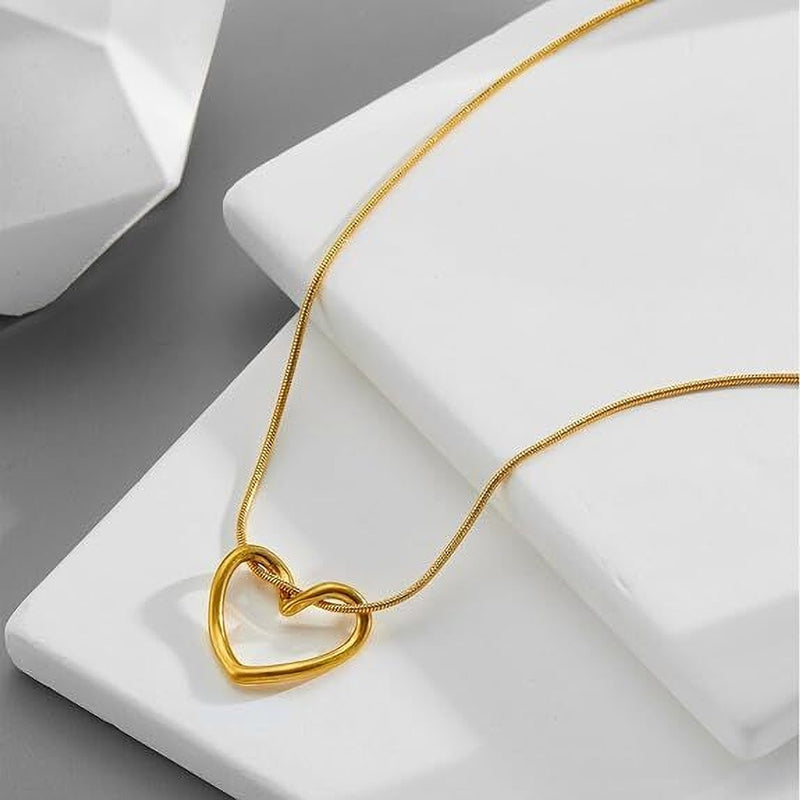 Minimalist Open Heart Pendant Necklace | Necklace for Women